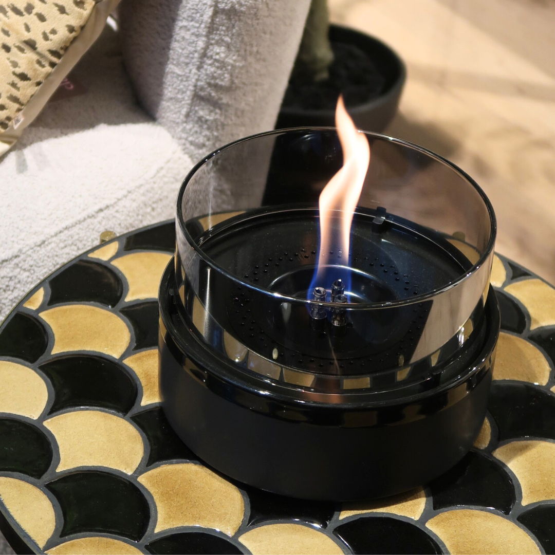 Rosie 18 Black/Smoke Ceramic